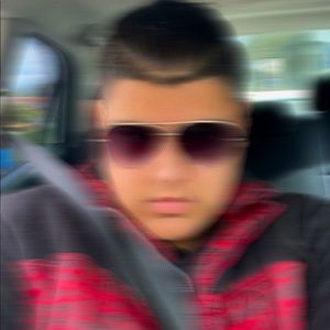 Meet your Posher, Mujtaba